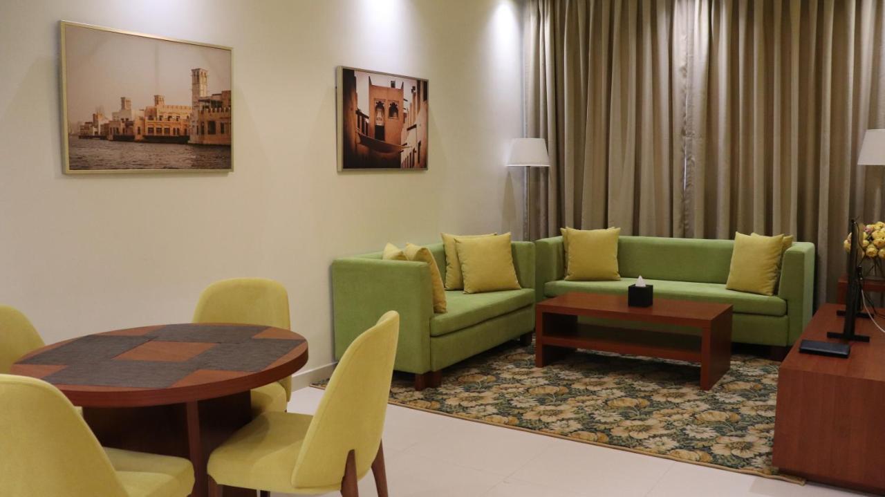 Al Riyadh Hotel Apartments Abu Dhabi Buitenkant foto
