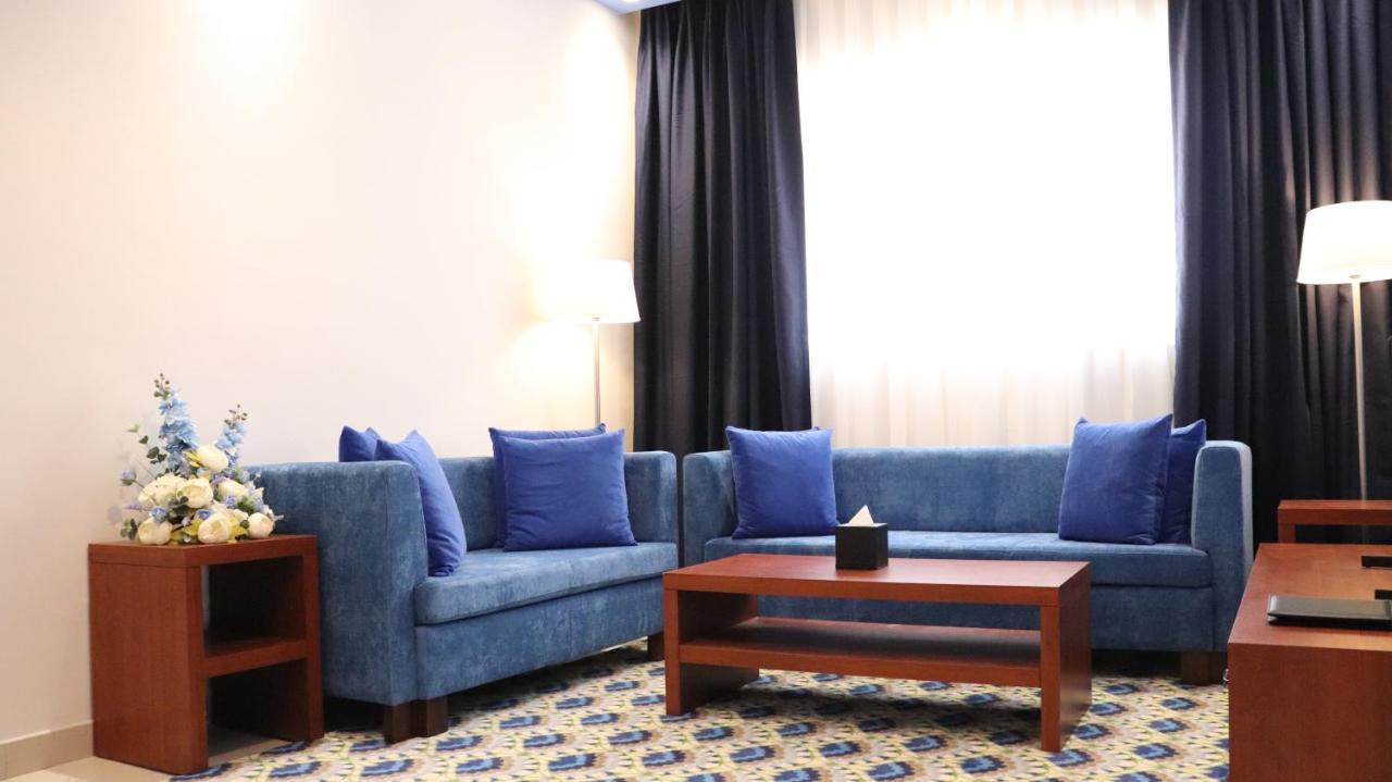 Al Riyadh Hotel Apartments Abu Dhabi Buitenkant foto
