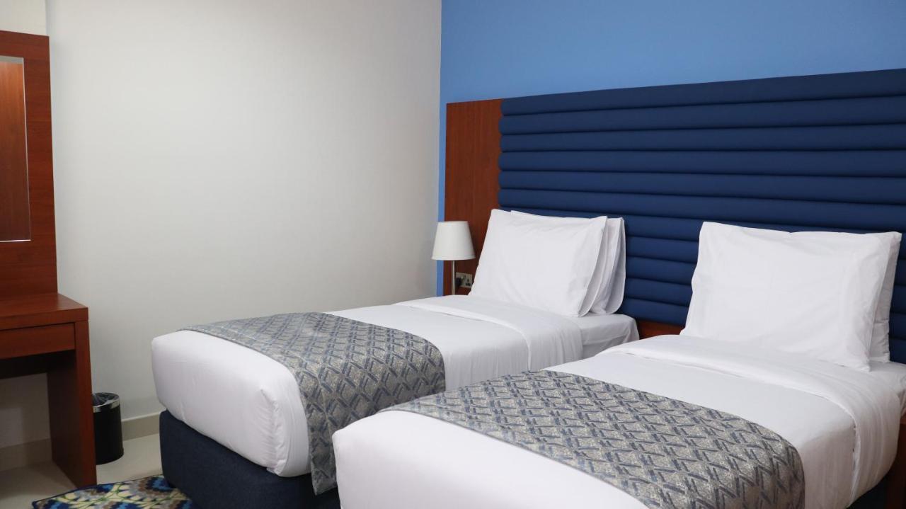 Al Riyadh Hotel Apartments Abu Dhabi Buitenkant foto