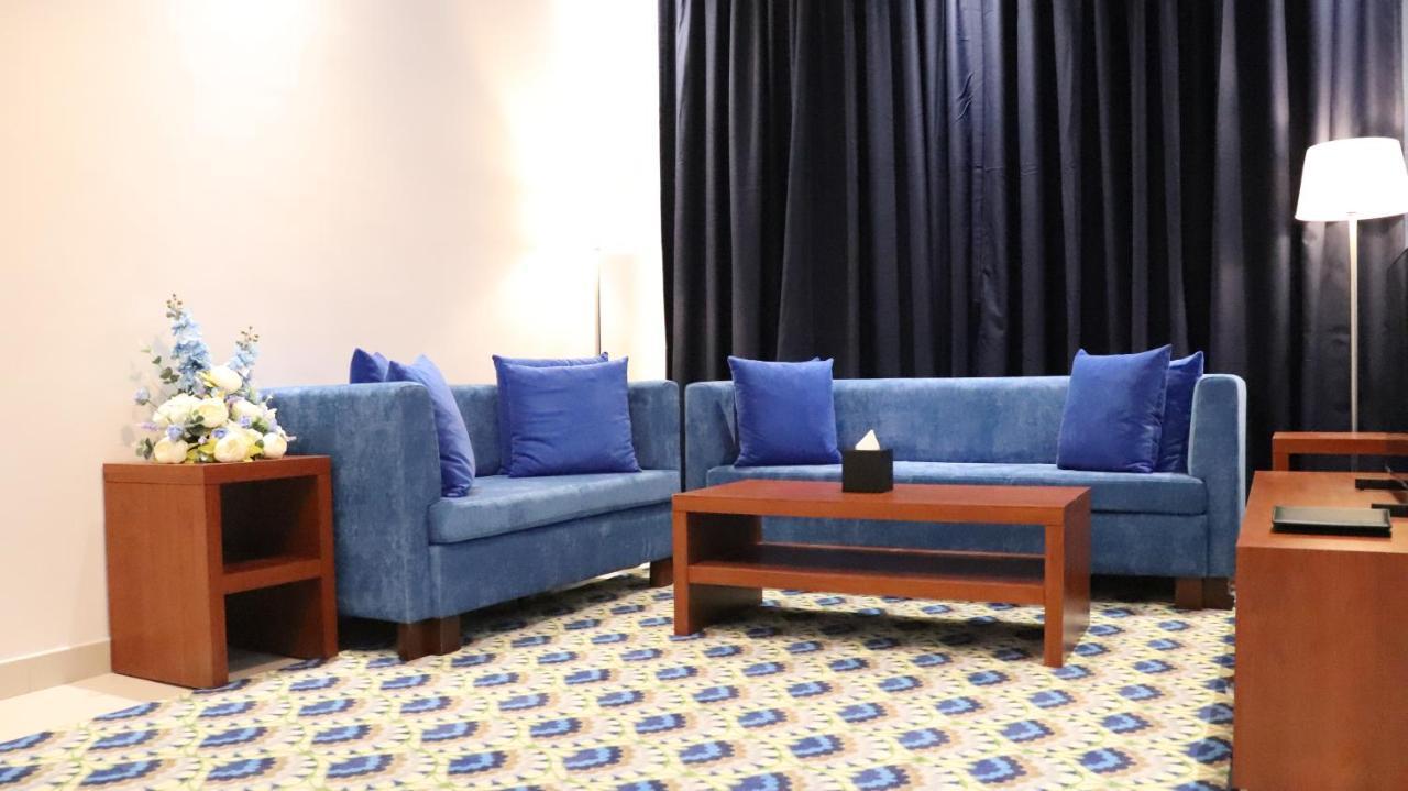 Al Riyadh Hotel Apartments Abu Dhabi Buitenkant foto